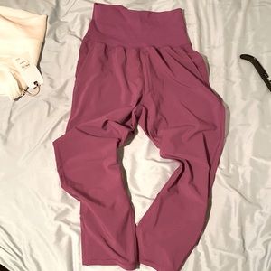 Lululemon harem style cropped pants